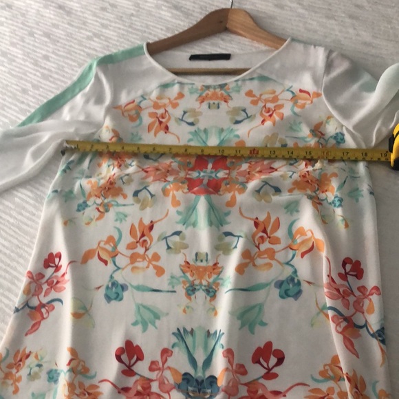 Floral High-Low Tunic/Blouse - Picture 6 of 6